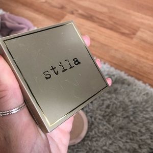 Stila highlighter